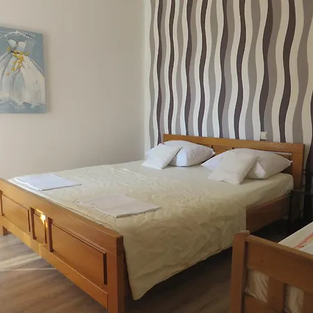 Banic Apartments With Pool Biograd Na Moru Room photo
