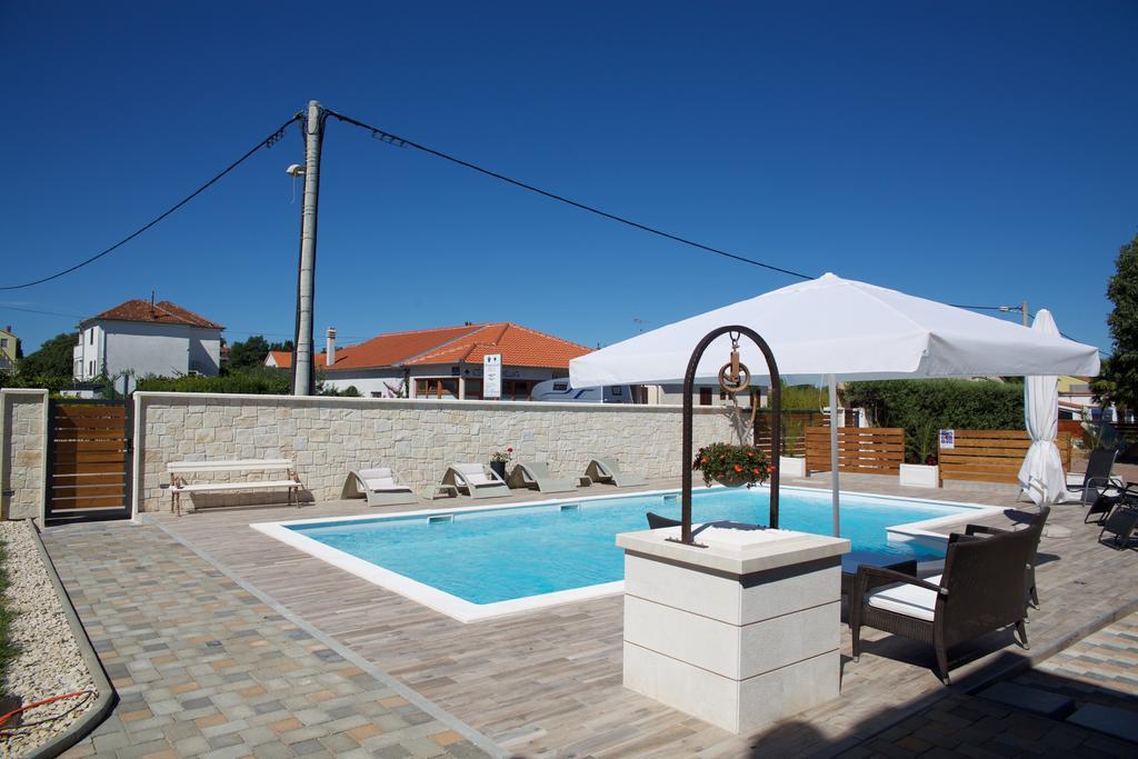 Banic With Pool Apartment Biograd Na Moru