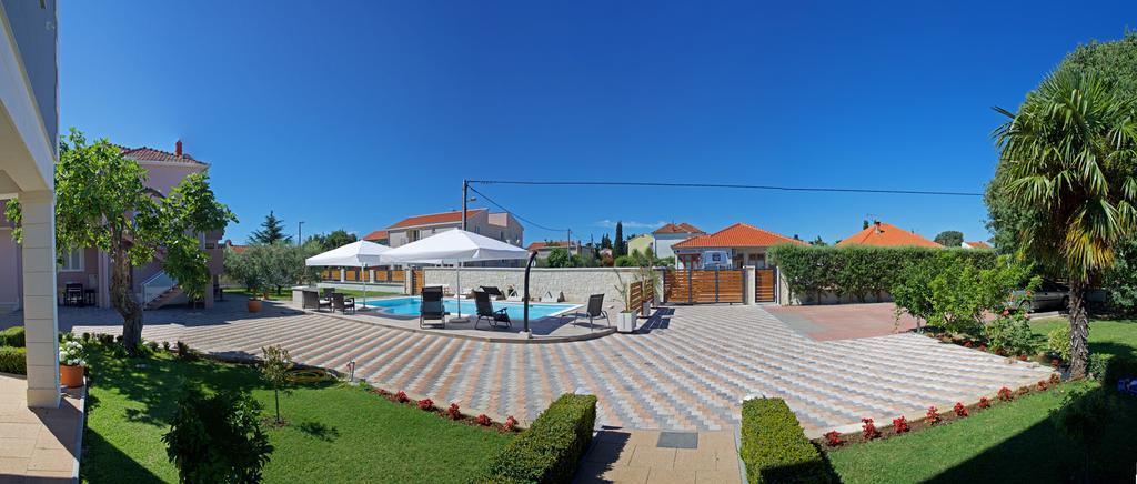 Banic With Pool *