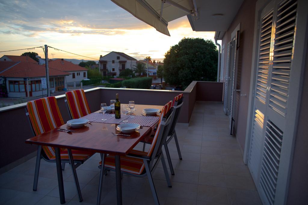 Banic With Pool Apartment *