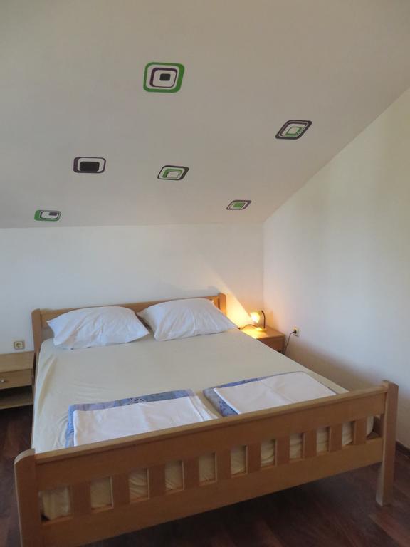 Apartmán Banic With Pool Biograd Na Moru