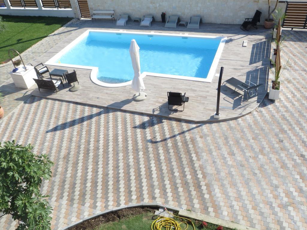 Apartmán Banic With Pool Biograd Na Moru