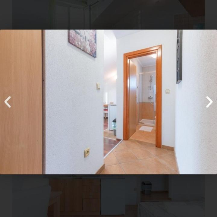 Banic With Pool Apartment